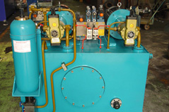 彩鋼板生產線液壓系統
